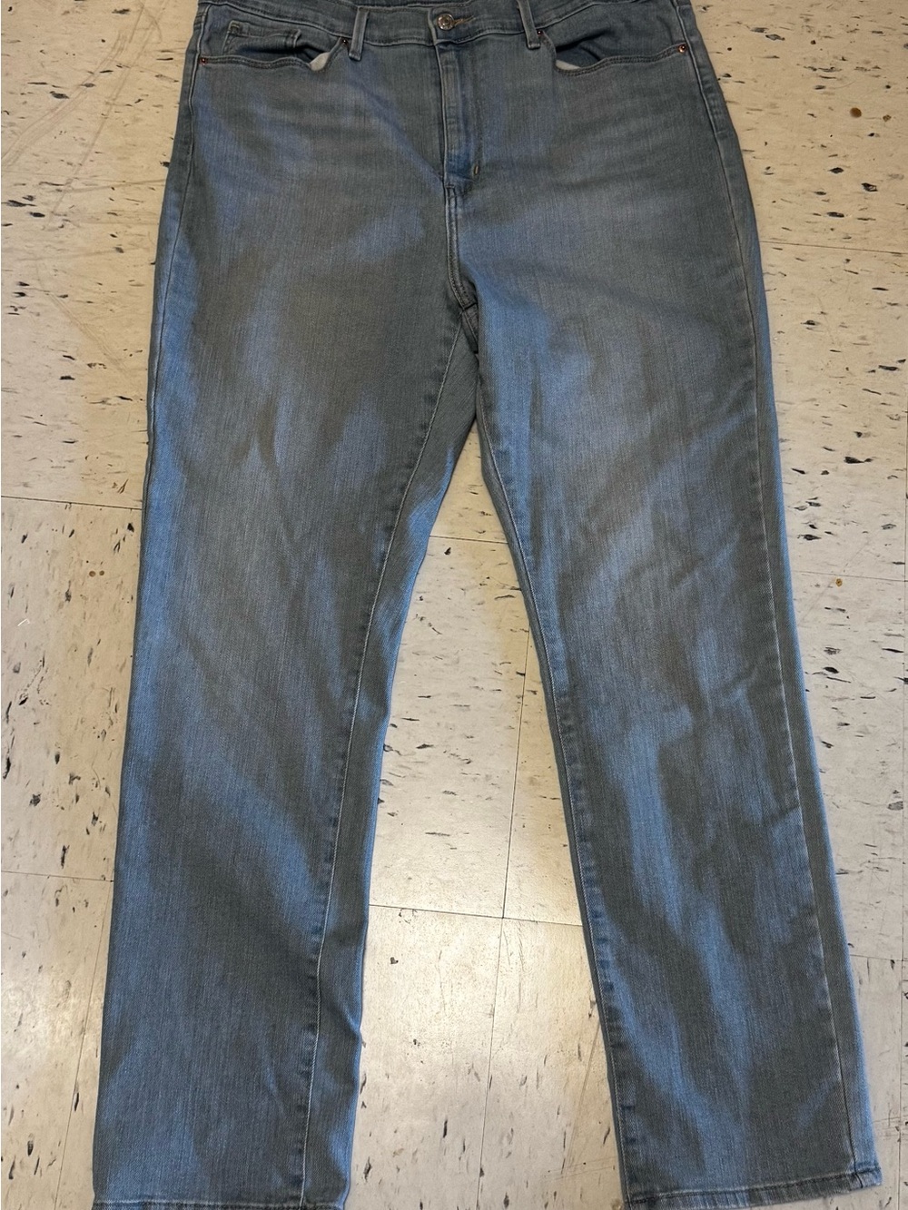Woman’s Levi Straight-Leg Jeans